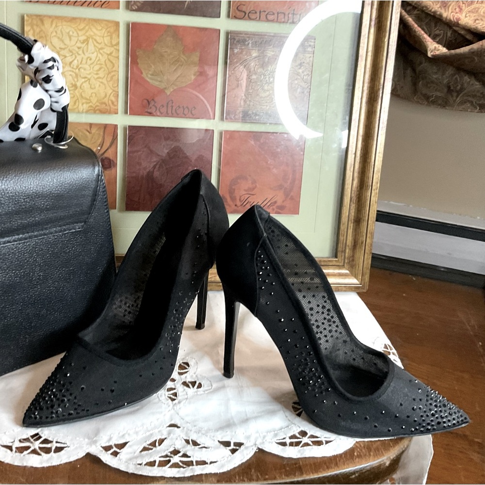 Charlotte Russe Sparkling Black Pumps